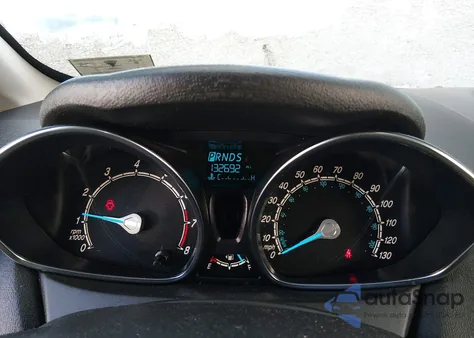 2014 Ford Fiesta Se z USA, uszkodzony, nr VIN 3FADP4EJ7EM110110